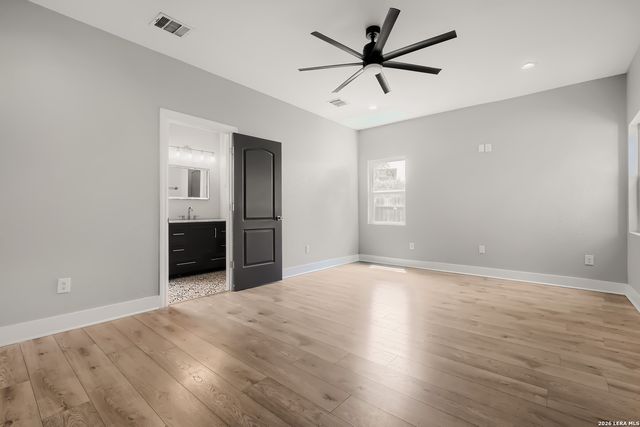 722 GROSVENOR, San Antonio, TX 78221
