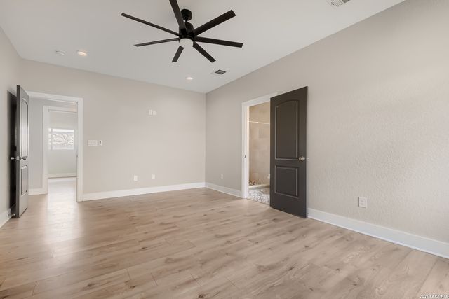 722 GROSVENOR, San Antonio, TX 78221