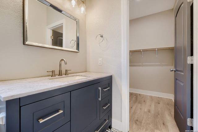 722 GROSVENOR, San Antonio, TX 78221