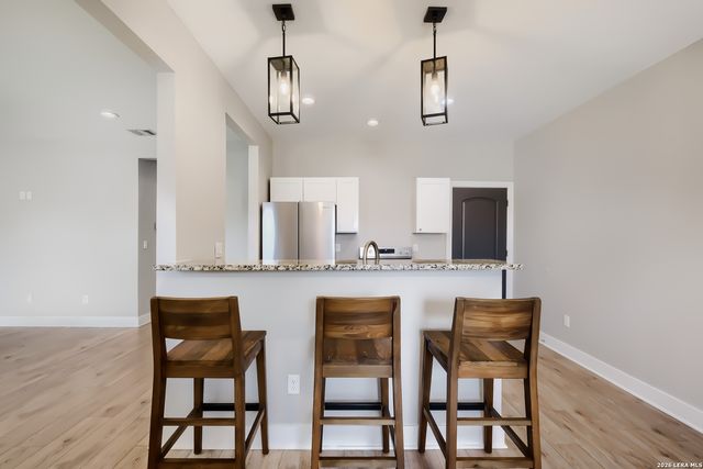 722 GROSVENOR, San Antonio, TX 78221