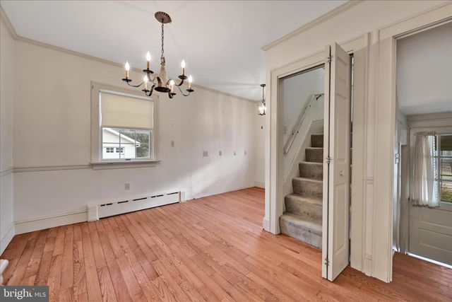 100 N GUTHRIESVILLE RD, Downingtown, PA 19335