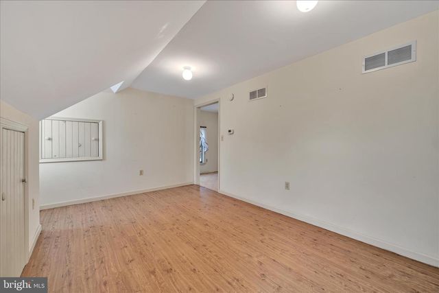 100 N GUTHRIESVILLE RD, Downingtown, PA 19335