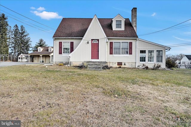 100 N GUTHRIESVILLE RD, Downingtown, PA 19335