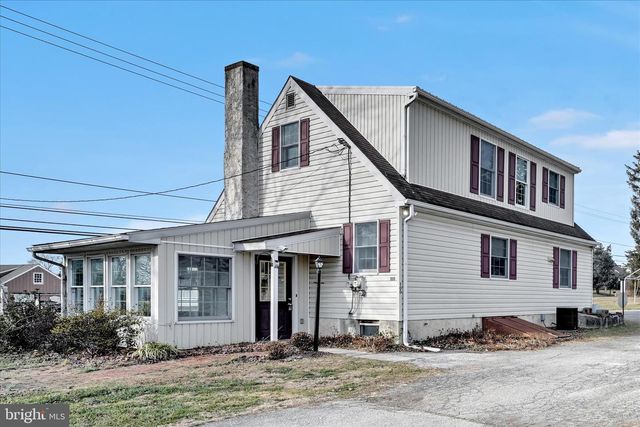 100 N GUTHRIESVILLE RD, Downingtown, PA 19335