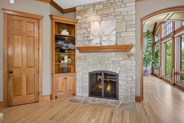 130 Bergamot Drive, Medina, MN 55340