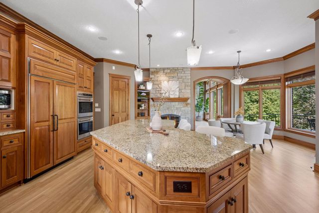 130 Bergamot Drive, Medina, MN 55340