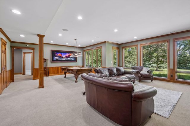 130 Bergamot Drive, Medina, MN 55340