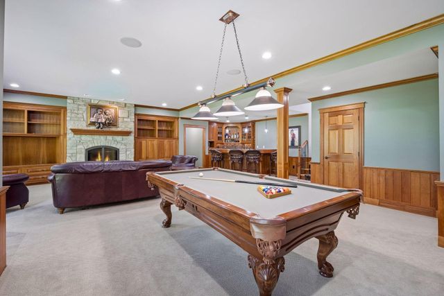 130 Bergamot Drive, Medina, MN 55340