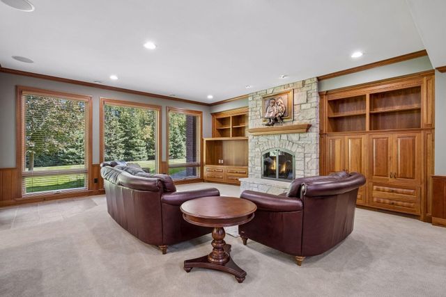 130 Bergamot Drive, Medina, MN 55340