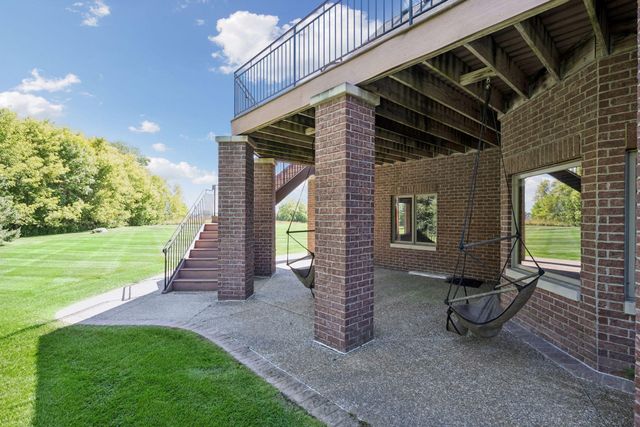 130 Bergamot Drive, Medina, MN 55340