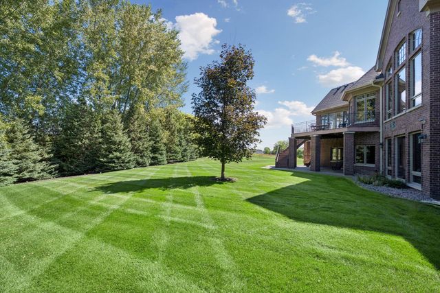 130 Bergamot Drive, Medina, MN 55340