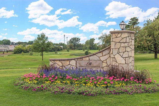 130 Bergamot Drive, Medina, MN 55340
