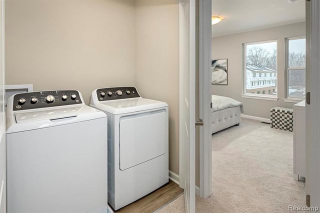 56065 Madison Lane 34, New Hudson, MI 48165