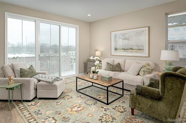 56065 Madison Lane 34, New Hudson, MI 48165