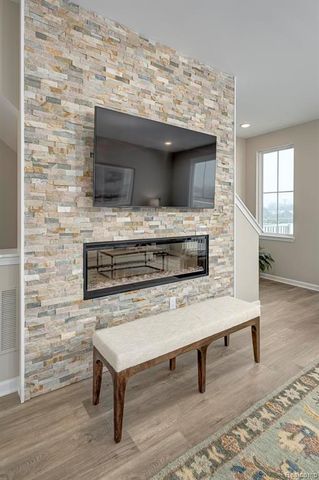 56065 Madison Lane 34, New Hudson, MI 48165