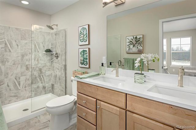 56065 Madison Lane 34, New Hudson, MI 48165