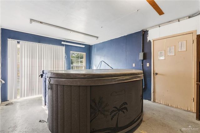 1016 Country Club Drive, Mission, TX 78572