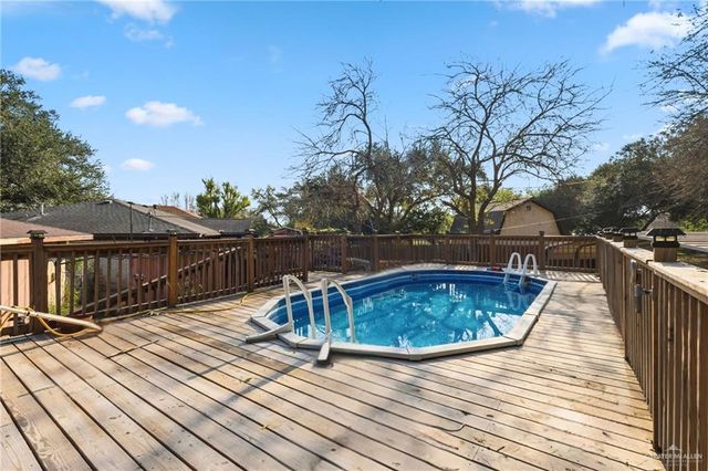 1016 Country Club Drive, Mission, TX 78572