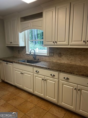 125 Pebble Trail, Alpharetta, GA 30009