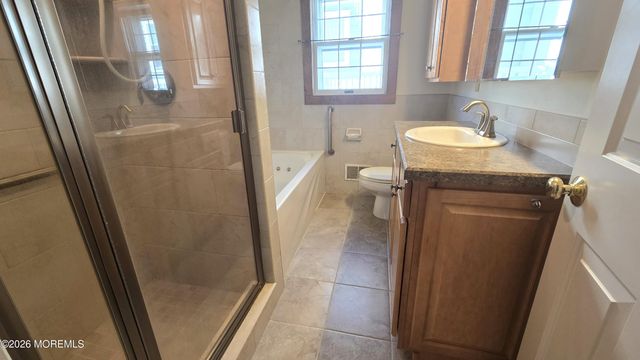 207 Bay Boulevard, Lavallette, NJ 08735