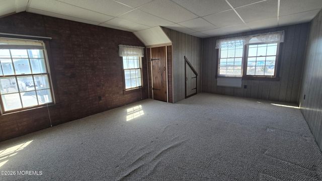 207 Bay Boulevard, Lavallette, NJ 08735