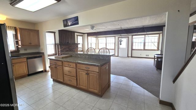 207 Bay Boulevard, Lavallette, NJ 08735