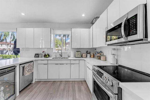 3061 SW 147th Ct, Miami, FL 33185