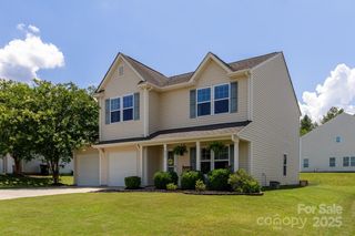 864 Pointe Andrews Drive, Concord, NC 28025
