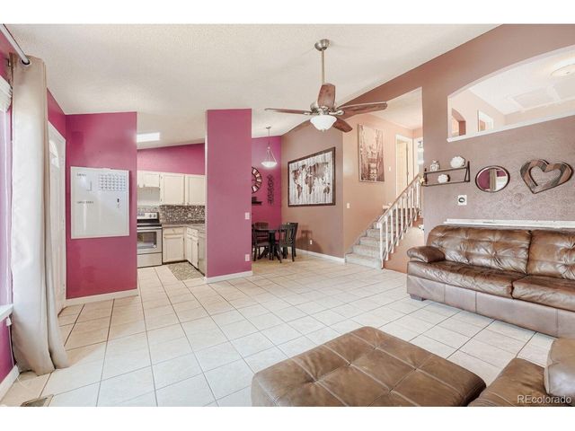 19073 E 16th Ave, Aurora, CO 80011