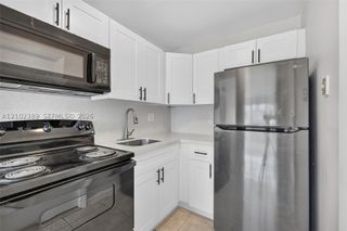 151 SE 6th Ave 16, Pompano Beach, FL 33060