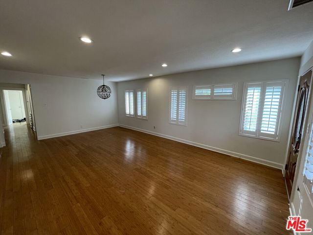 5028 4th Avenue, Los Angeles, CA 90043