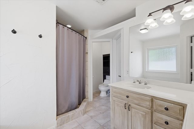1604 Fairhaven Drive, Mansfield, TX 76063
