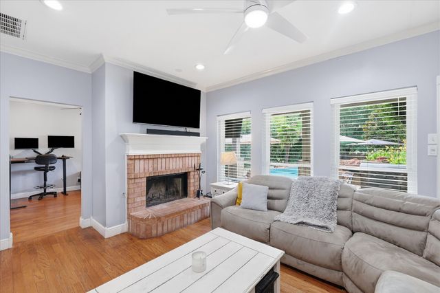 1604 Fairhaven Drive, Mansfield, TX 76063