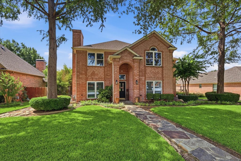 1604 Fairhaven Drive, Mansfield, TX 76063