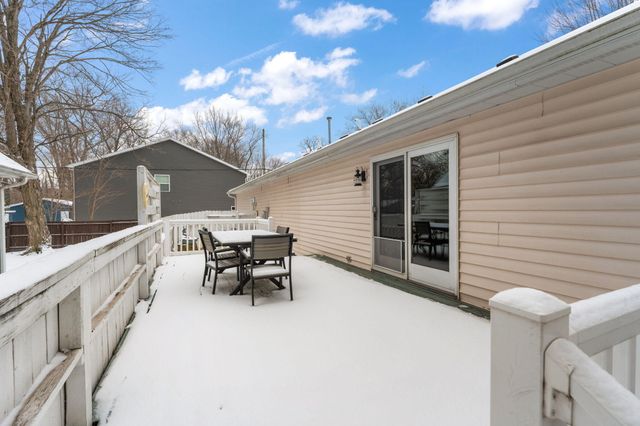 507 S 20th Street, Chesterton, IN 46304