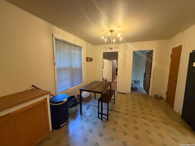 726 ENCINO DR, New Braunfels, TX 78130