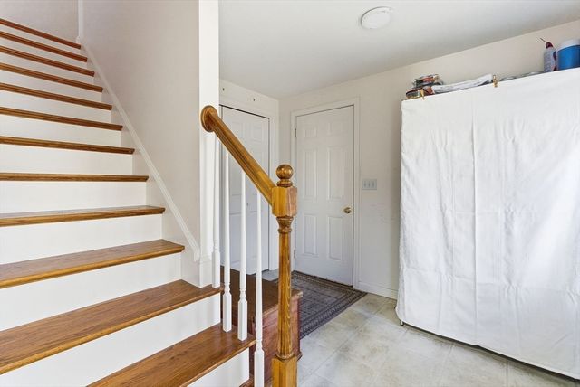 19 Brendan Rd, Clinton, MA 01510