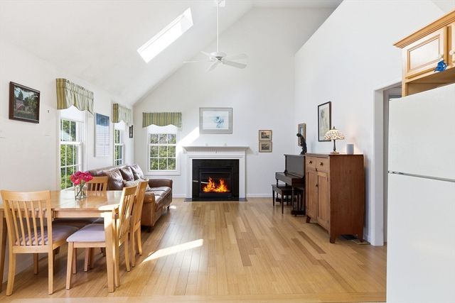 19 Brendan Rd, Clinton, MA 01510