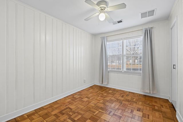 5037 DEE RD, Memphis, TN 38117