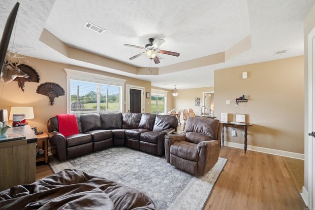 28 Kay Drive, Greenbrier, AR 72058
