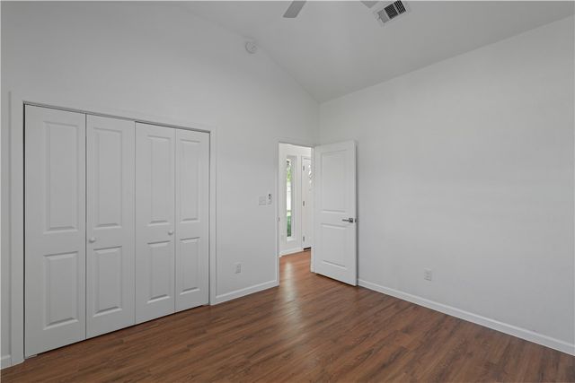 233 Shawnee St, Corpus Christi, TX 78405