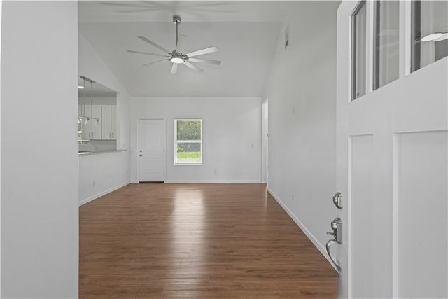 233 Shawnee St, Corpus Christi, TX 78405