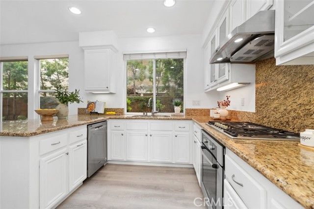 31 Dinuba, Irvine, CA 92602