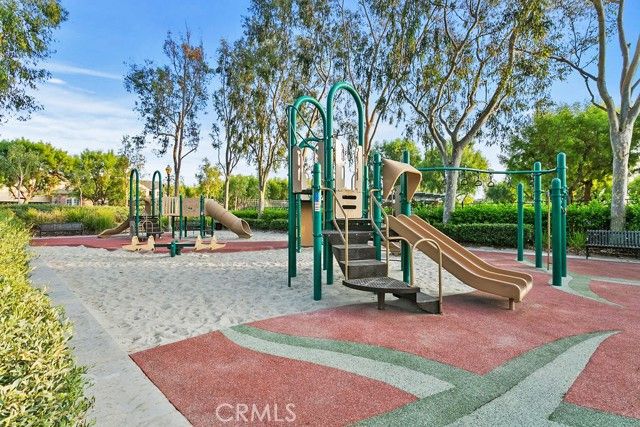 31 Dinuba, Irvine, CA 92602