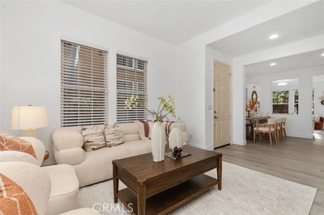 31 Dinuba, Irvine, CA 92602