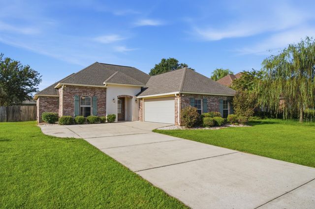 149 Sunline Dr., Petal, MS 39465