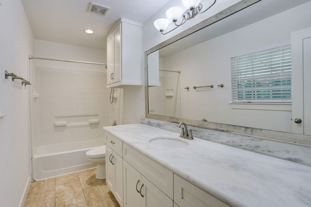 4419 Cynthia, Bellaire, TX 77401