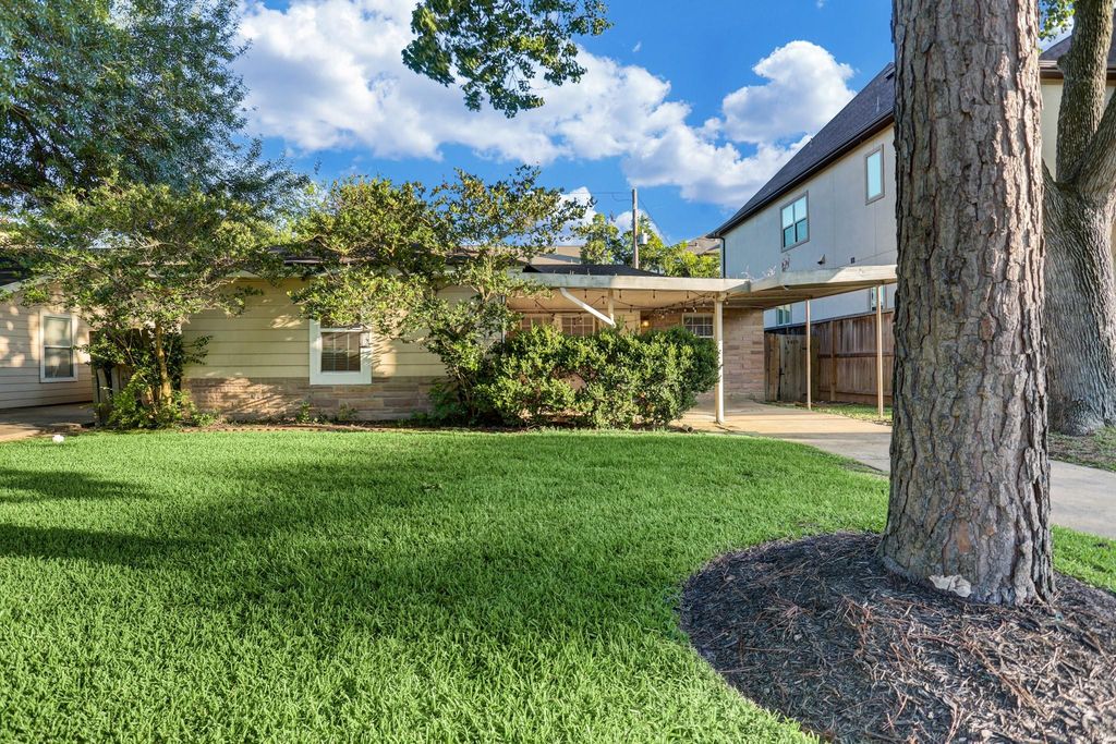 4419 Cynthia, Bellaire, TX 77401