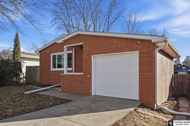 3631 W Street, Lincoln, NE 68503