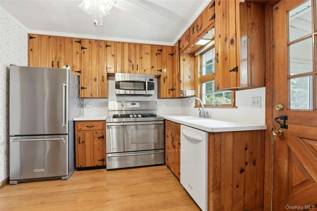 110 Macon Avenue, Sayville, NY 11782